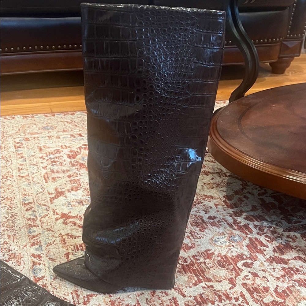 Steve Madden Brown Croc-Embossed Boots - Picture 2 of 2